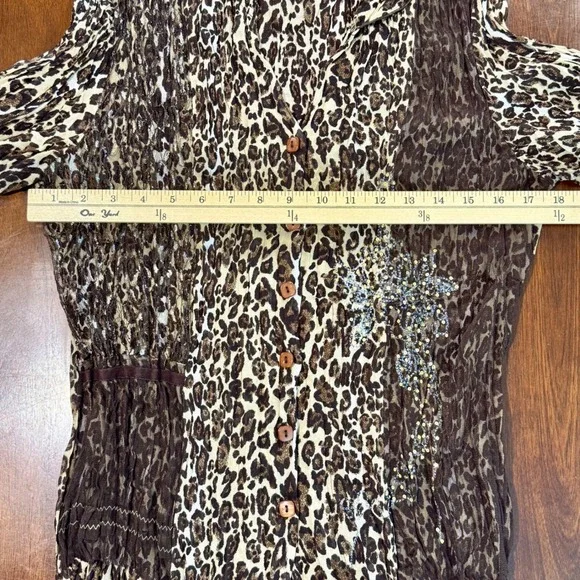 Multiples Women Leopard Print Button Up Shirt Size S Brown Sequin Pleated Blouse - Picture 8 of 9